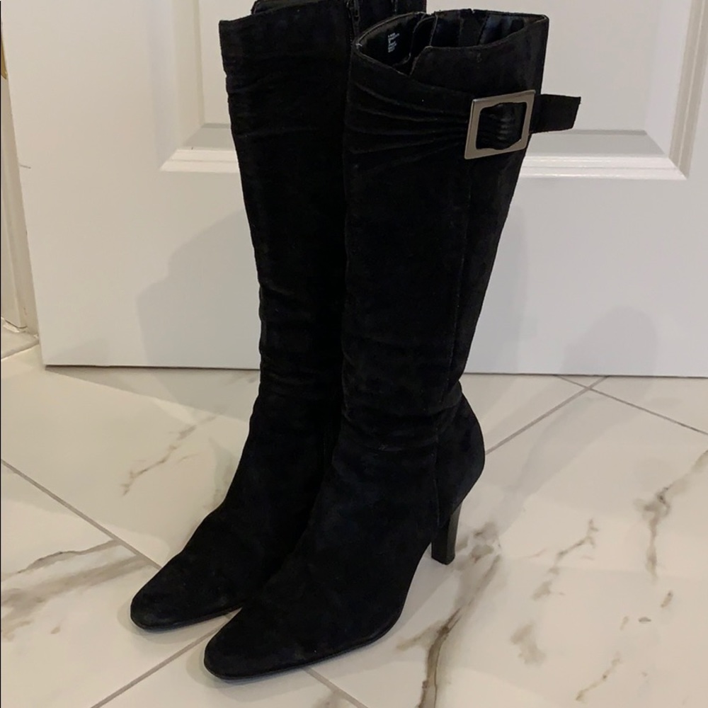 White Mountain Celebration size 7 black boots